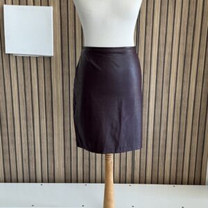 Jupe femme taille 44 violette foncé Renatto Bene – friperie en ligne