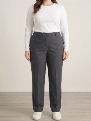 Pantalon Christine Laure T48 gris vue de face porté