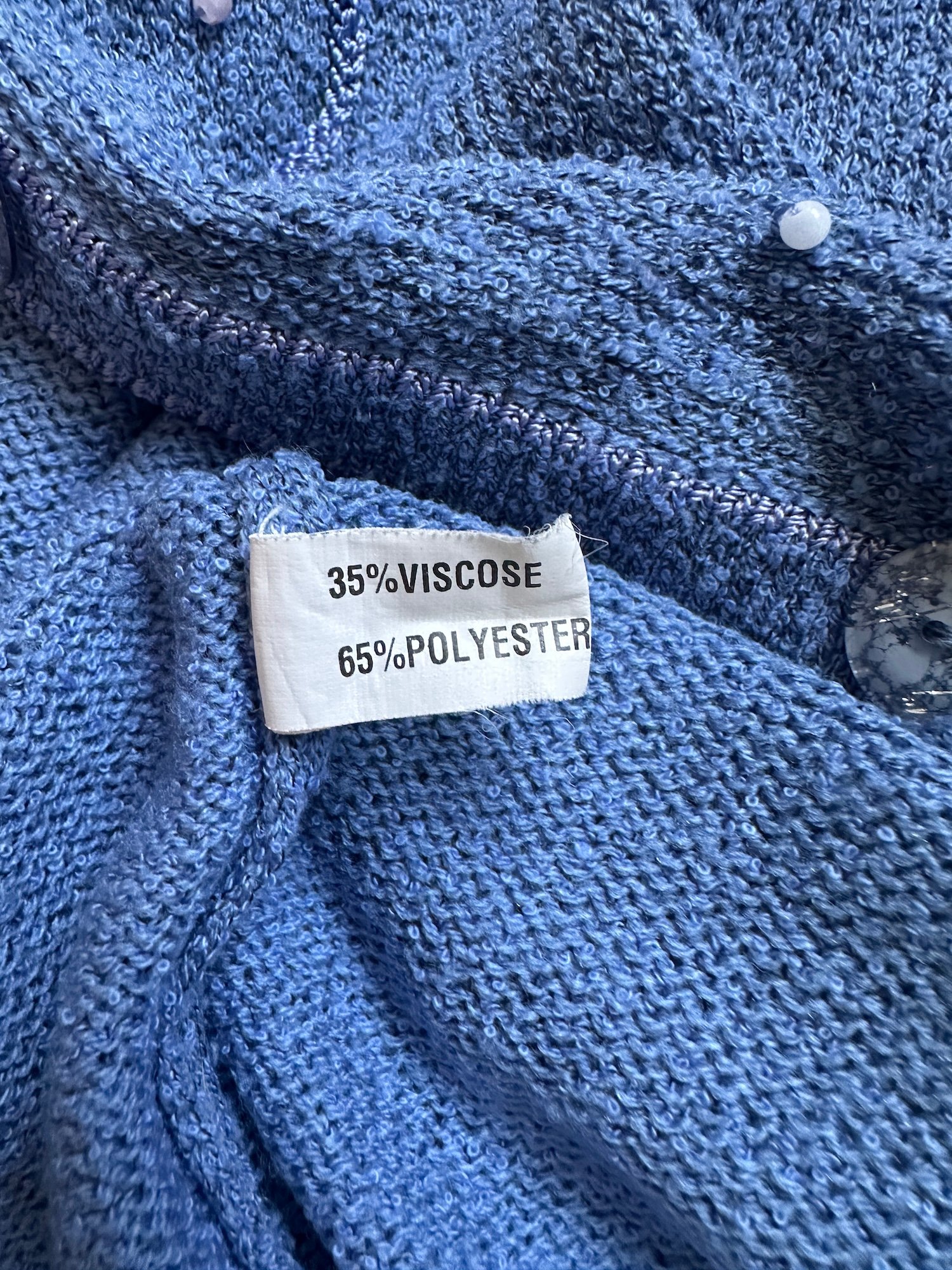 Gilet vintage bleu pervenche manches courtes brodé de perles – Image 4