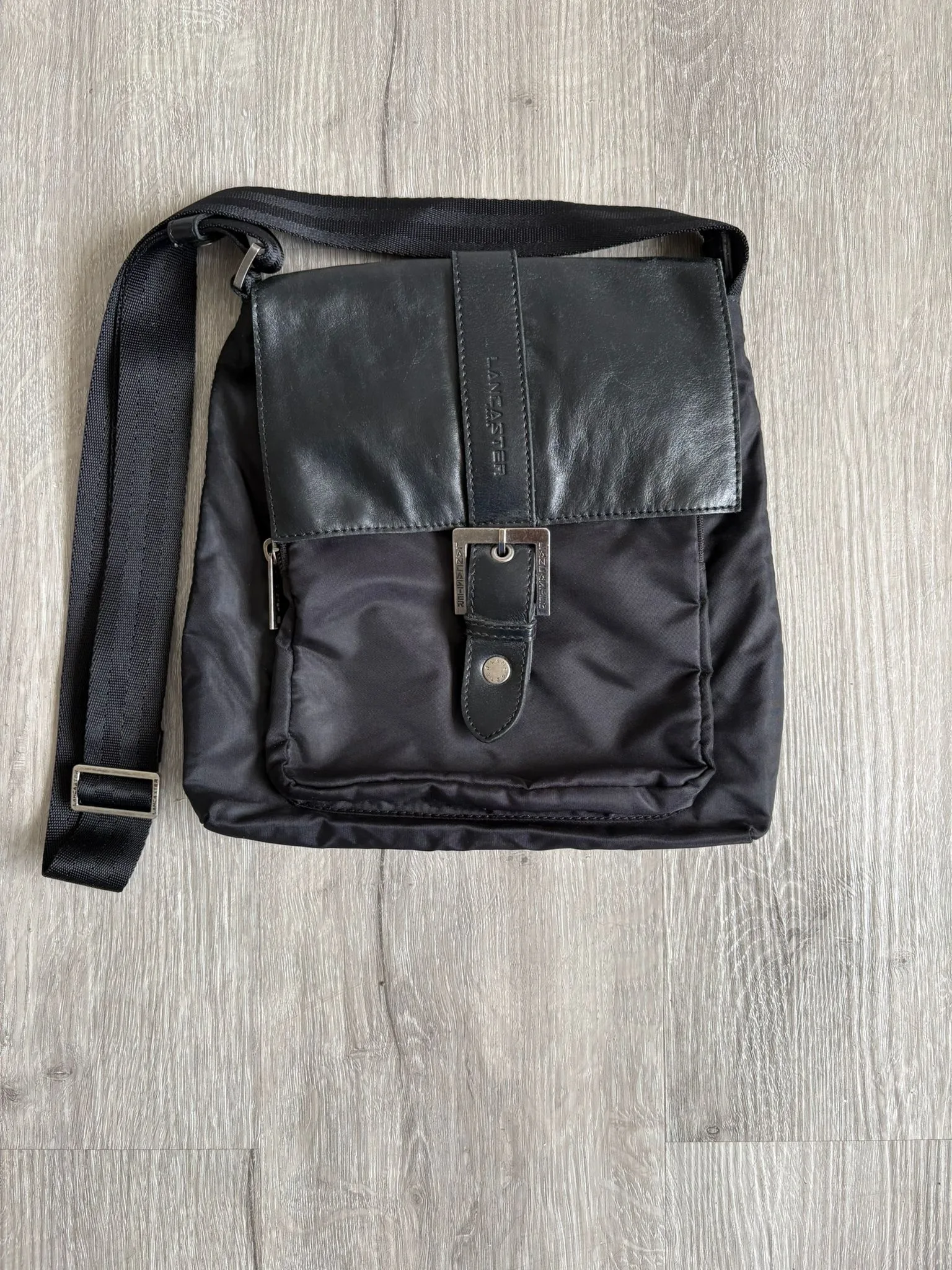 besace nylon cuir lancaster noir lancaster paris dos