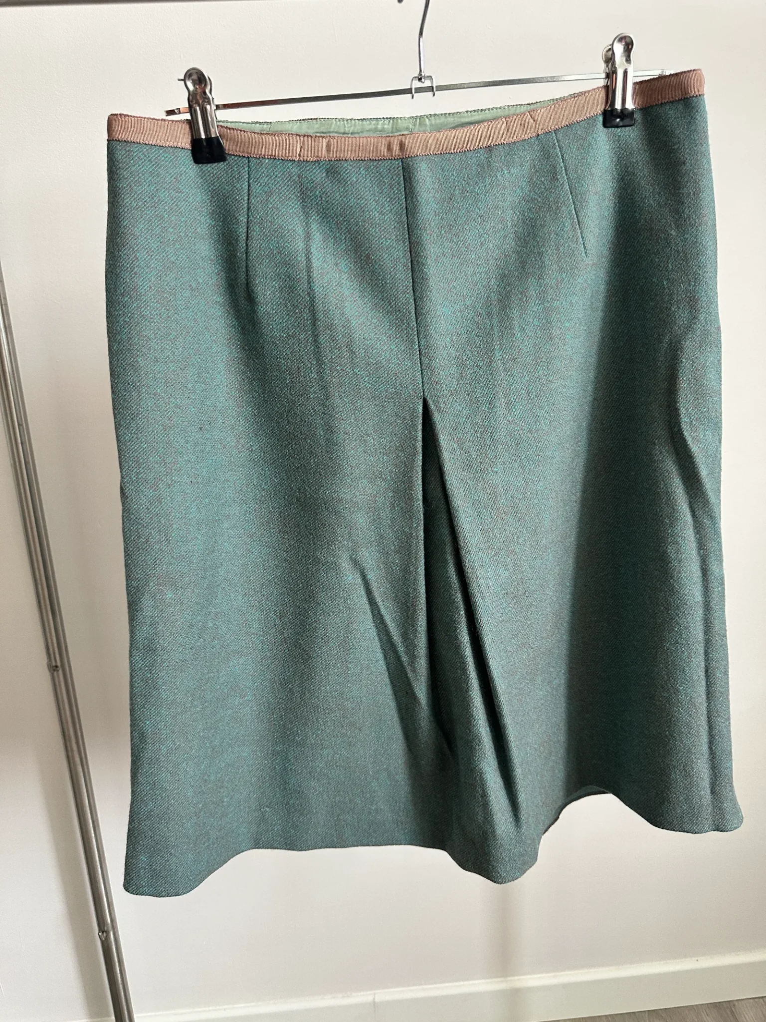 jupe renato nucci cashmere soie laine vert face