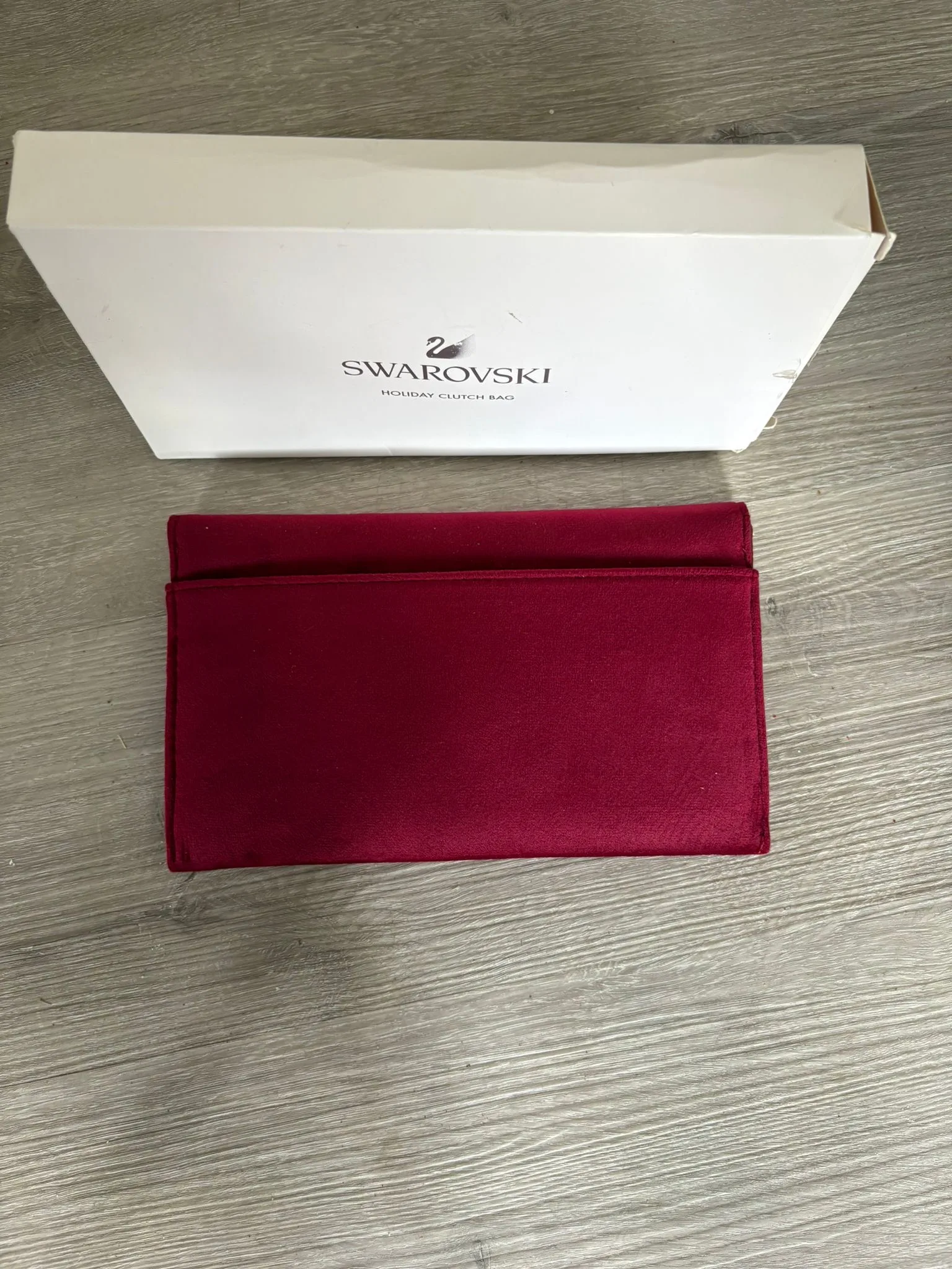 pochette swarovski bordeaux rouge bordeaux dos