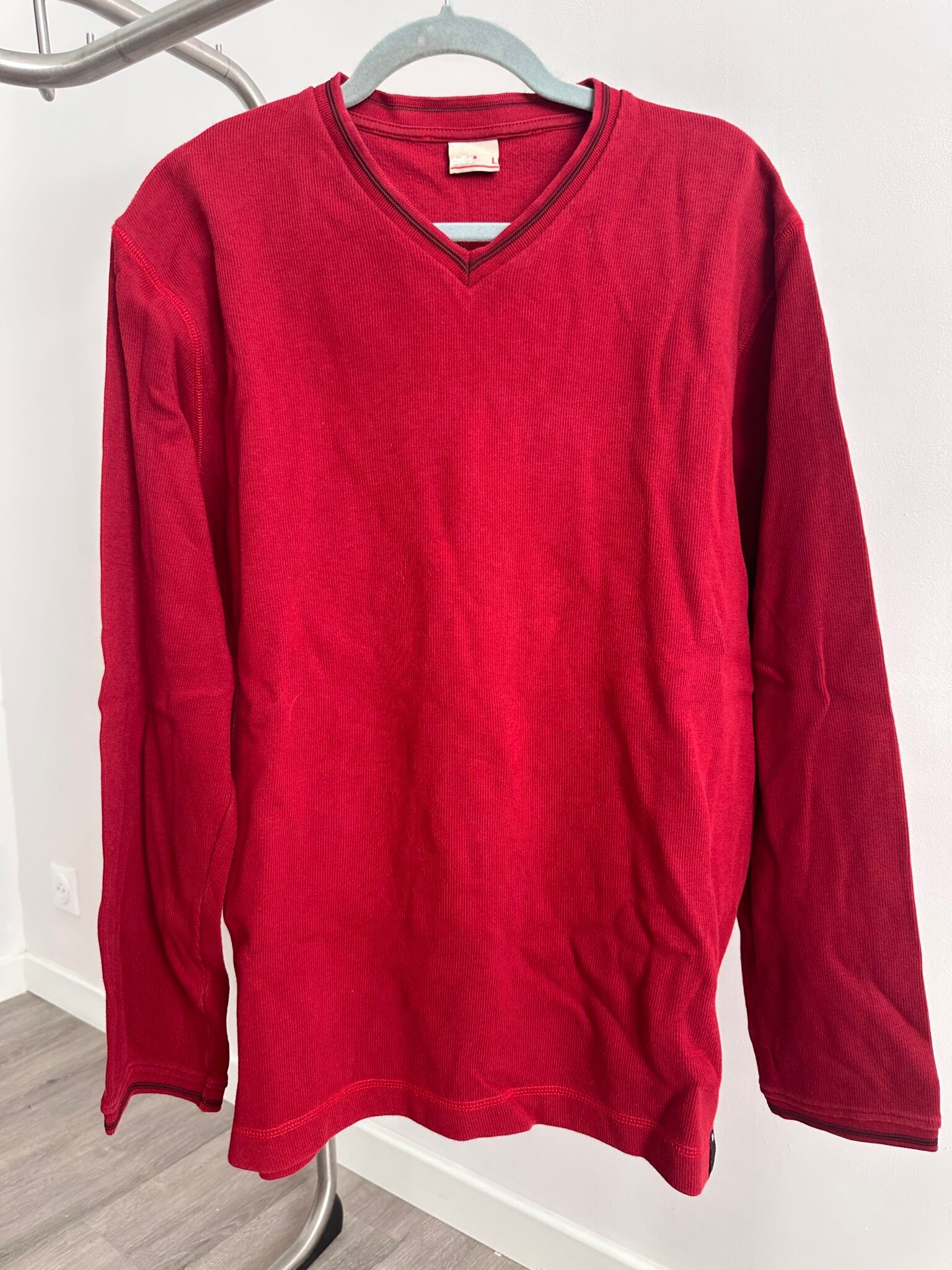 Pull col V rouge Celio - Taille L – Image 2