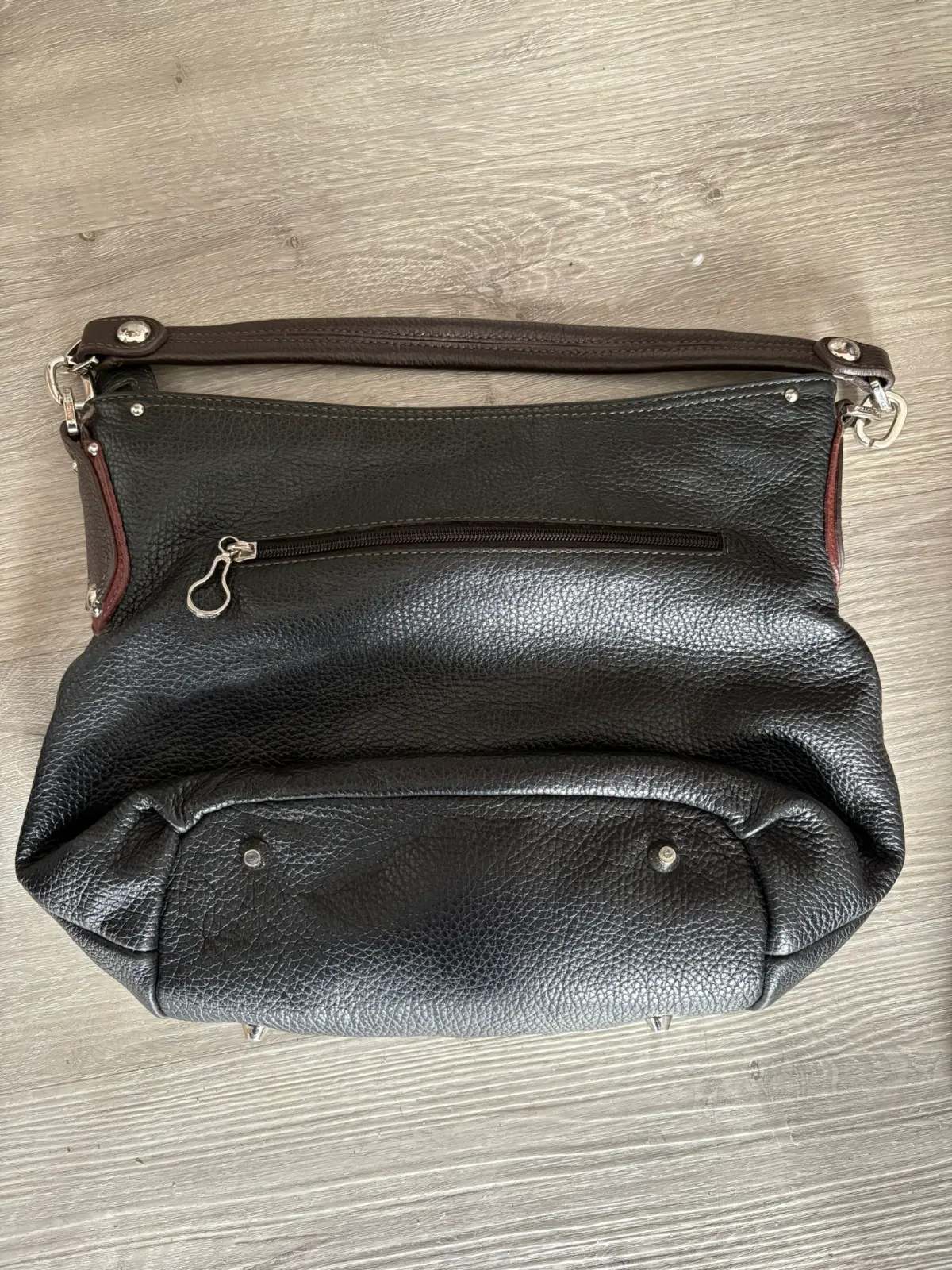 sac hobo lancaster tricolore noir marron bordeaux etiquette