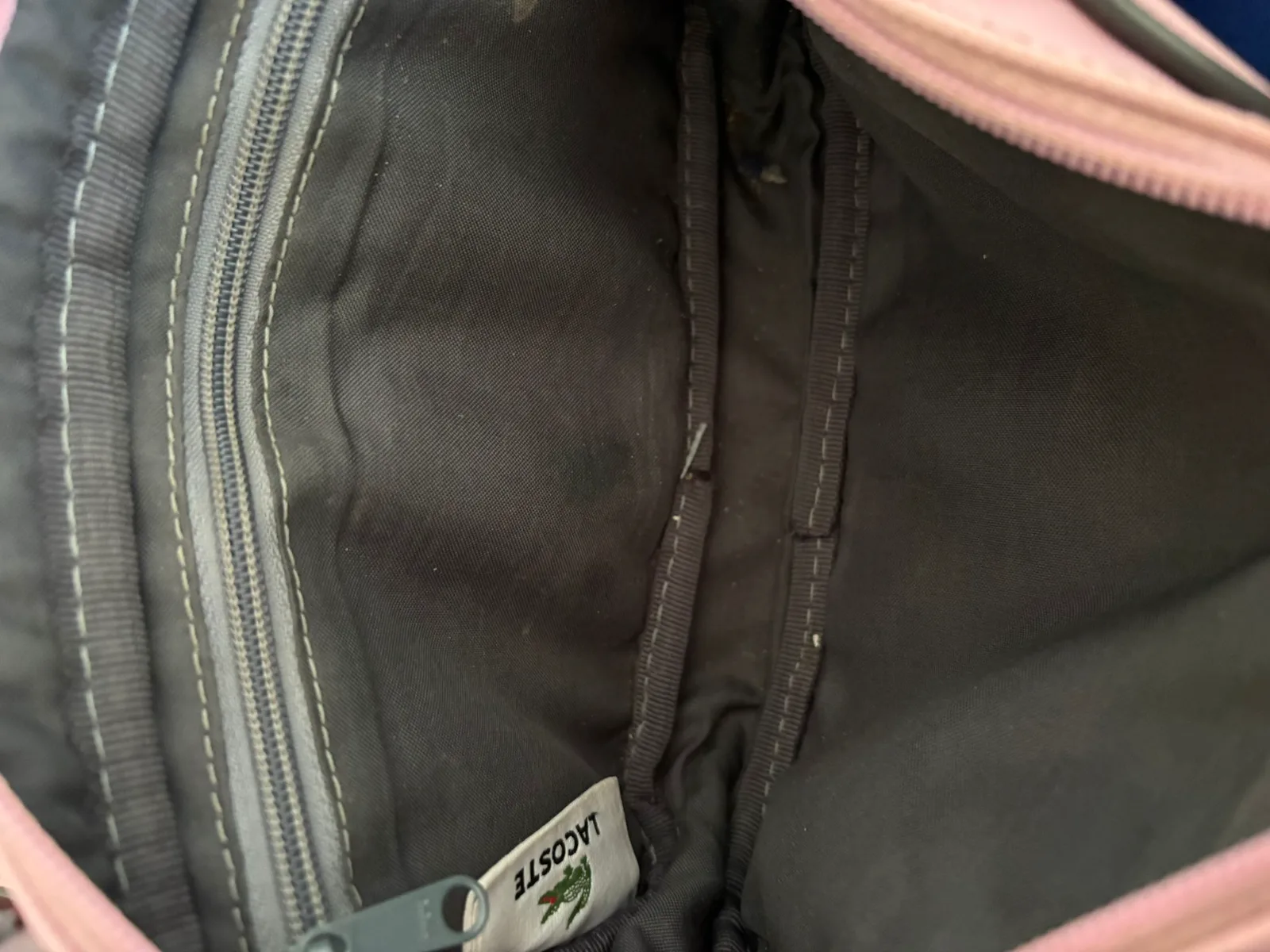 sacoche lacoste piquee rose porte