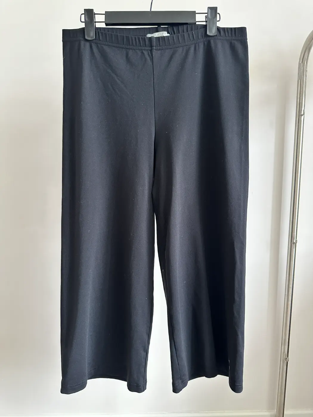 corsaire de yoga taille haute domyos noir face