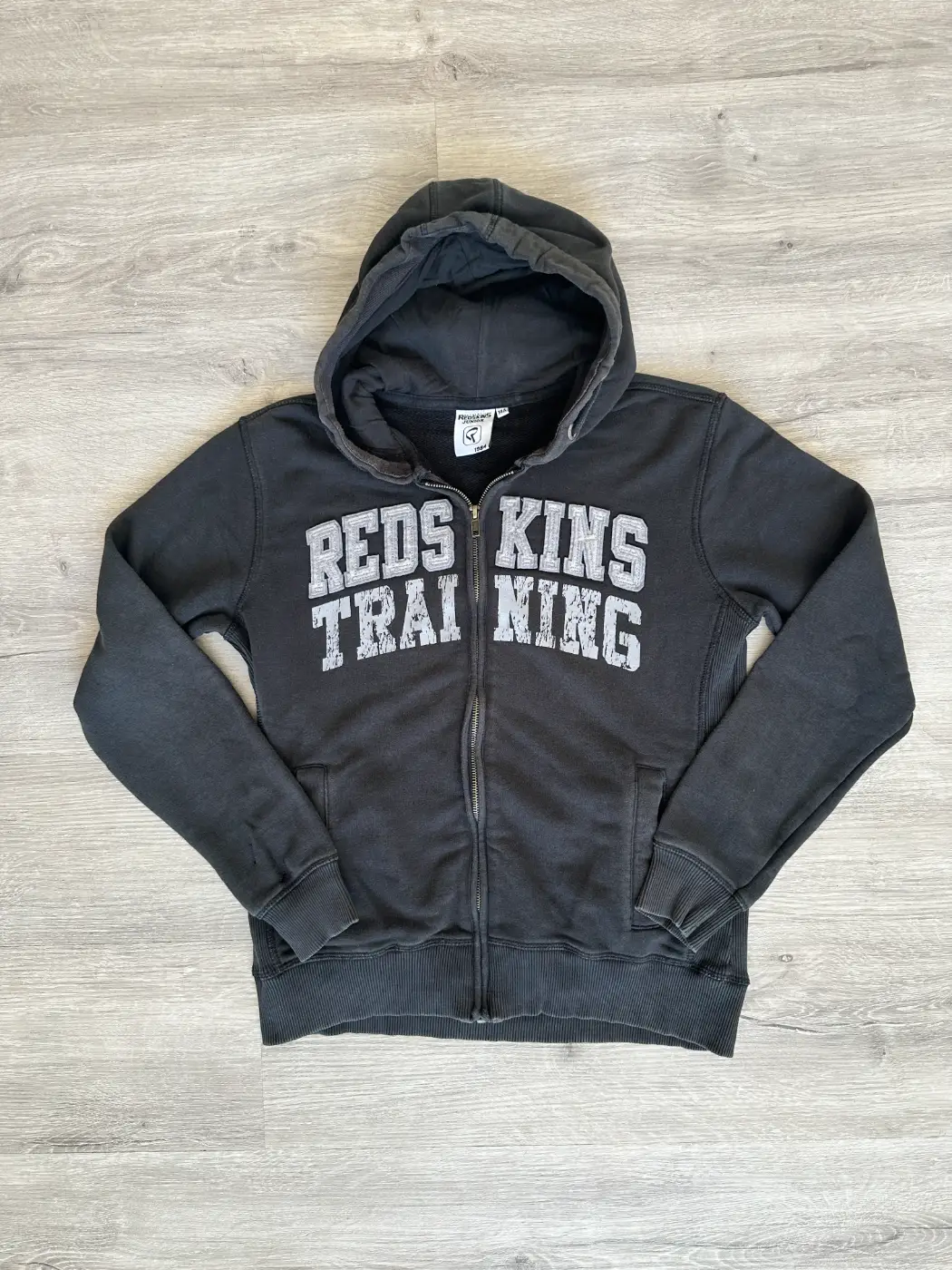 gilet zippe a capuche redskins noir redsking face