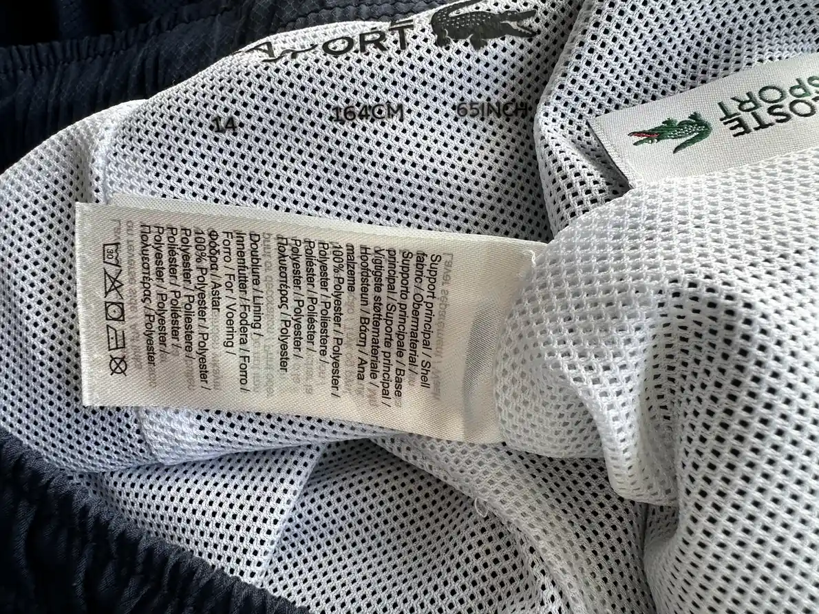 jogging lacoste ado occasion etiquette