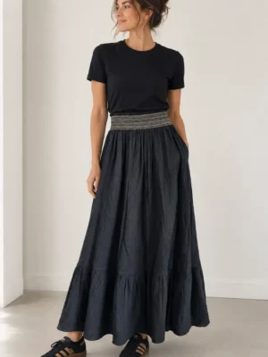 jupe longue noire smockee camaieu porte