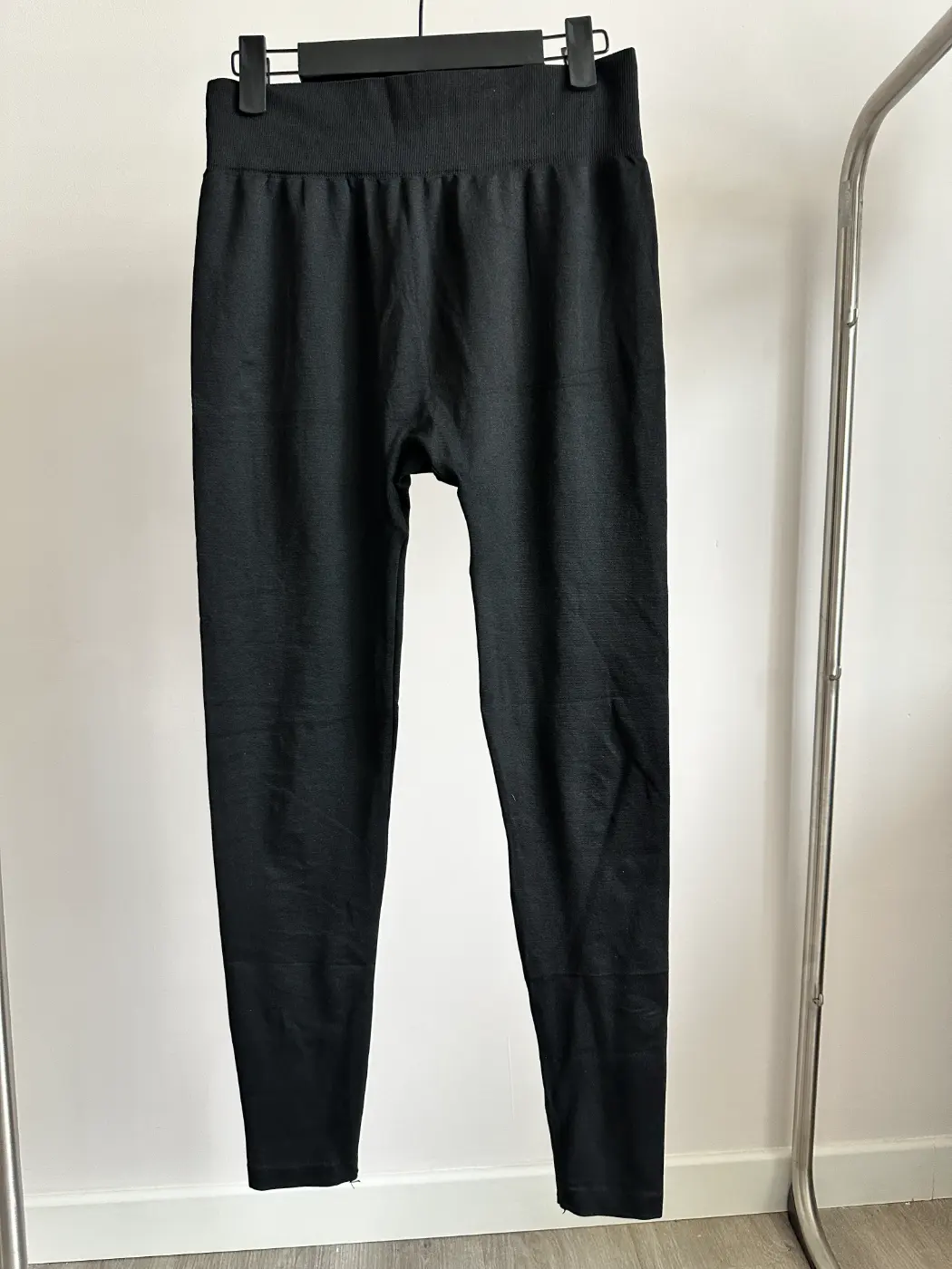 legging sport sans couture generique noir face